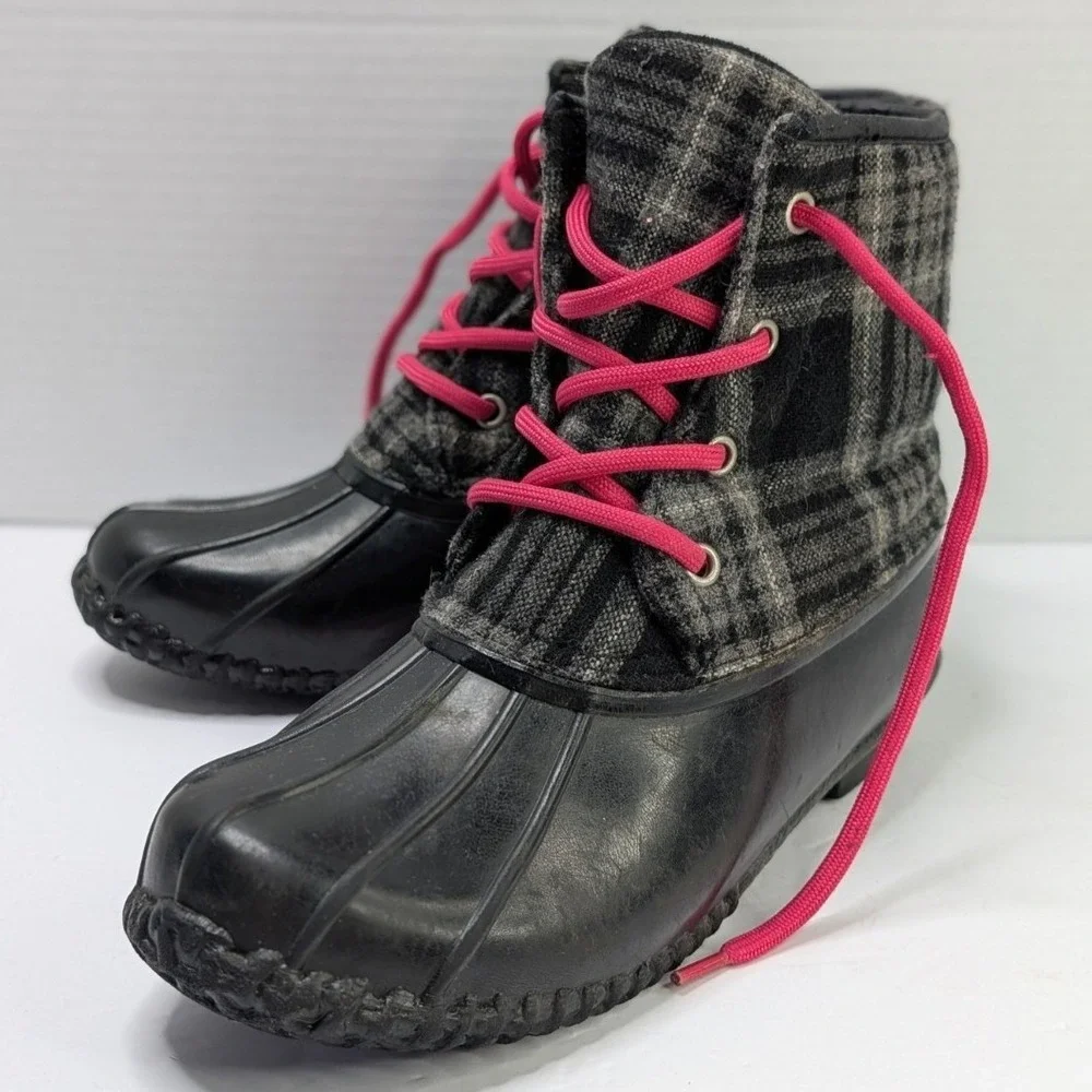 Girls Size 3 Plaid Duck Boots Black Pink Lace Winter Snow Rain Rubber Sole‎